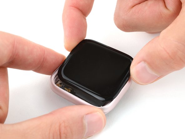 Apple Watch Series 9 (45mm) Battery Replacement, Swing open the screen: passo 13, immagine 2 di 3