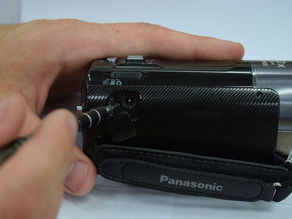 Panasonic HDC-TM90 LCD Screen Replacement, Lens: crwdns2935265:05crwdnd2935265:03crwdnd2935265:03crwdne2935265:0