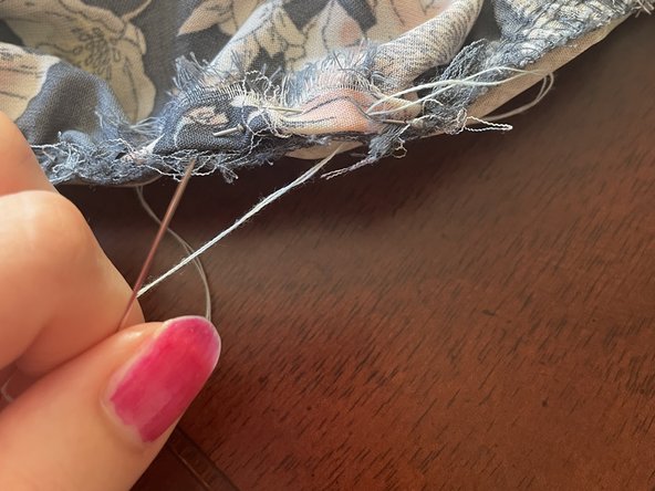 Repairing A Torn Skirt Ruffle: 6 단계, 이미지 3개 중 2개