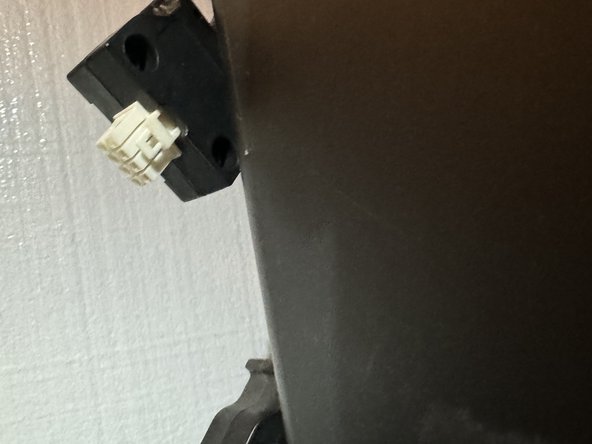 Family Inada ROBO chair HCP-D5A Massage Chair Teardown, Electrically disconnecting the leg portion: crwdns2935265:05crwdnd2935265:02crwdnd2935265:03crwdne2935265:0