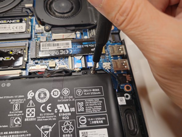 Acer Predator Helios 300 PH315-53 Battery Replacement, Battery: crwdns2935265:06crwdnd2935265:02crwdnd2935265:03crwdne2935265:0