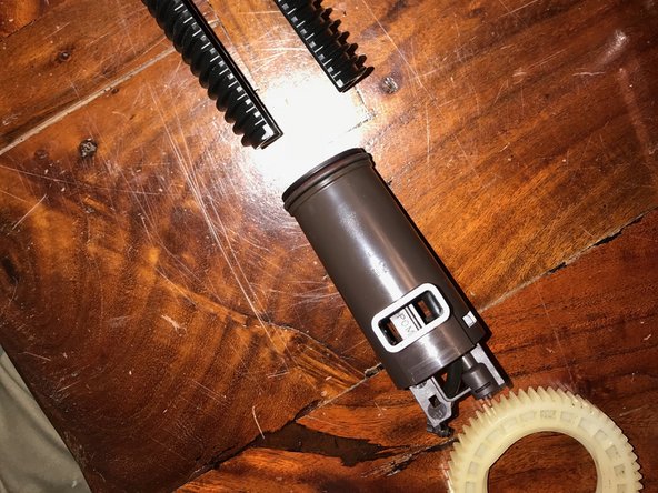 Brewgroup Disassembly, Upper Horizontal Gear and Tamper: crwdns2935265:031crwdnd2935265:02crwdnd2935265:03crwdne2935265:0