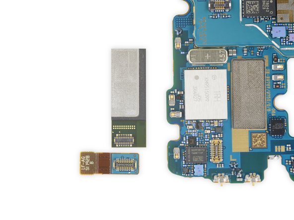 Samsung Galaxy Note10+ 5G Teardown: step 8, image 2 of 3