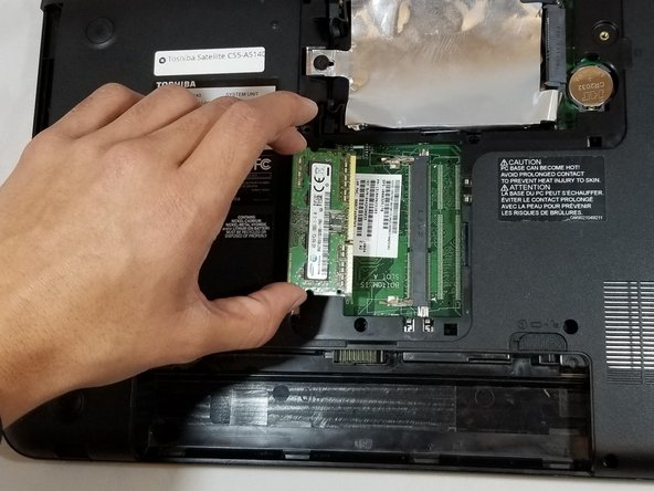 Toshiba Satellite C55-A5140 RAM Replacement: crwdns2935265:03crwdnd2935265:02crwdnd2935265:02crwdne2935265:0