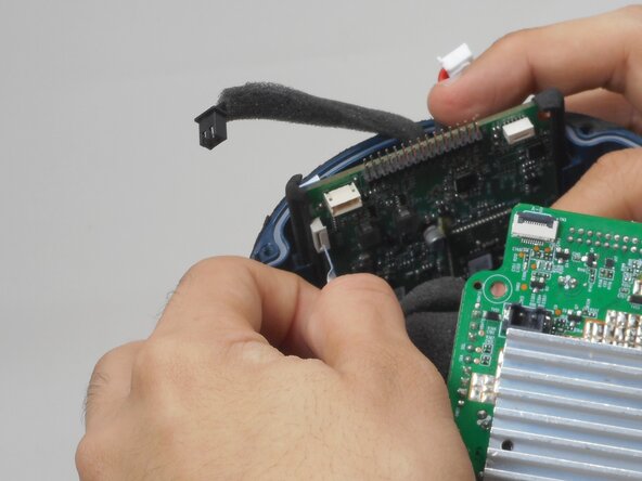 JBL Xtreme 4 Motherboard Replacement: crwdns2935265:015crwdnd2935265:02crwdnd2935265:02crwdne2935265:0