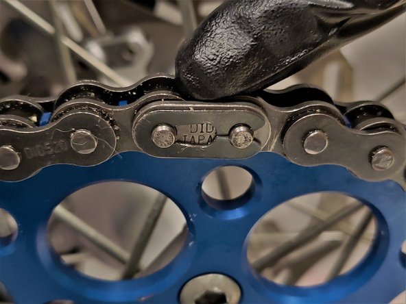 2018 Yamaha YZ 250f Chain Replacement: crwdns2935265:015crwdnd2935265:02crwdnd2935265:02crwdne2935265:0