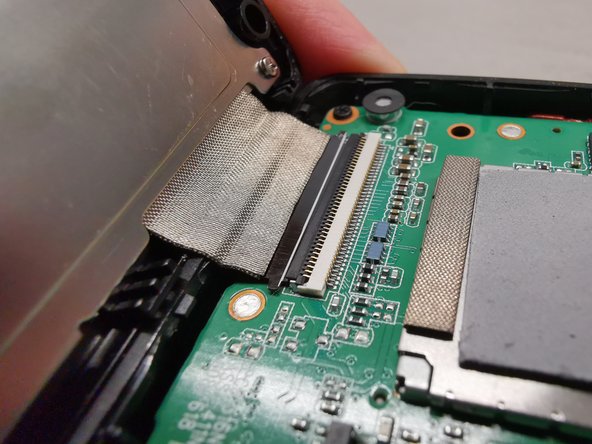 Mio MiVue 698 Disassembly, Remove wires: crwdns2935265:03crwdnd2935265:02crwdnd2935265:03crwdne2935265:0