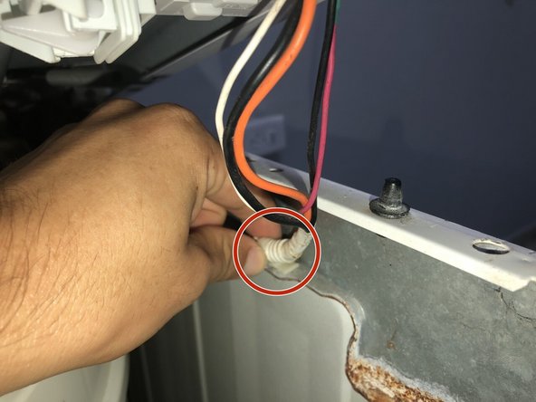 Frigidare FFLG1011MW0 Lid Lock Switch Assembly Replacement: crwdns2935265:010crwdnd2935265:02crwdnd2935265:02crwdne2935265:0