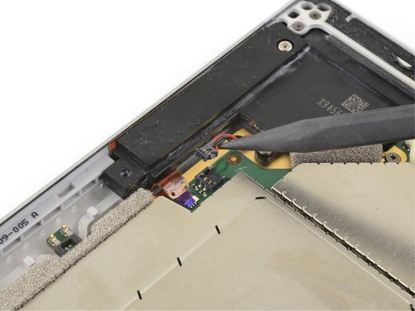 Microsoft Surface Pro 4 Right Speaker Replacement, Remove the right speaker: crwdns2935265:023crwdnd2935265:02crwdnd2935265:02crwdne2935265:0