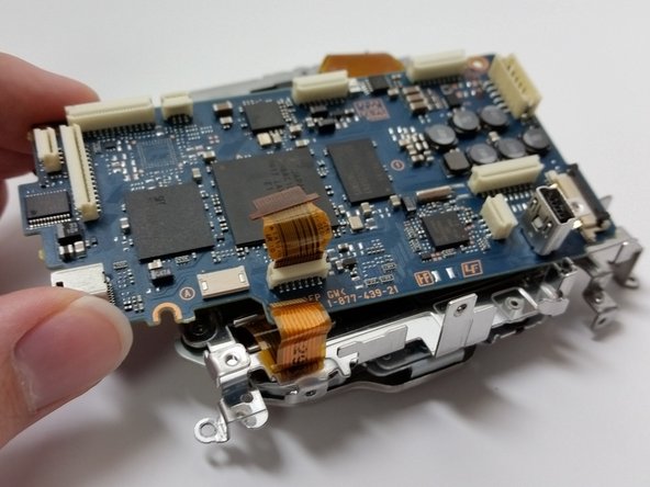 Sony Handycam DCR-DVD650 Motherboard Replacement: crwdns2935265:019crwdnd2935265:02crwdnd2935265:02crwdne2935265:0