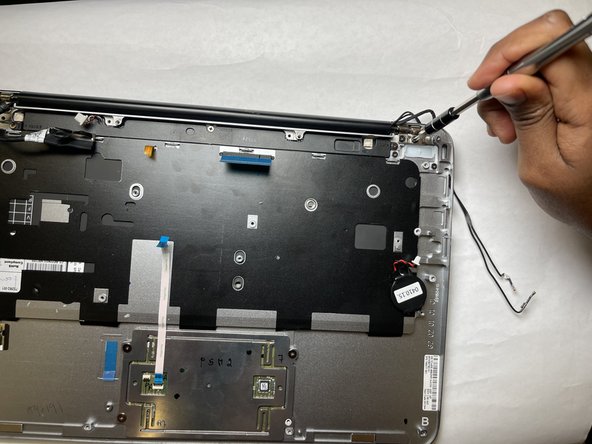 HP EliteBook Folio 1020 G1 Speaker Replacement, Speaker: crwdns2935265:011crwdnd2935265:02crwdnd2935265:02crwdne2935265:0