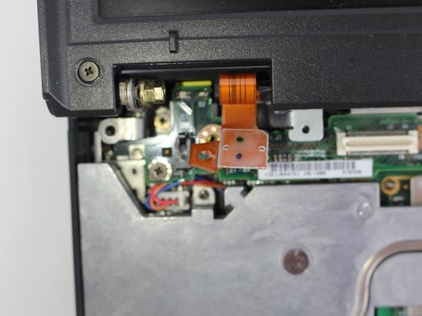 IBM ThinkPad 600E Display Replacement: crwdns2935265:012crwdnd2935265:02crwdnd2935265:03crwdne2935265:0