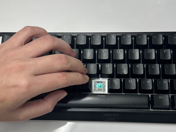 How to Deep Clean a Mechanical Keyboard: crwdns2935265:09crwdnd2935265:03crwdnd2935265:03crwdne2935265:0