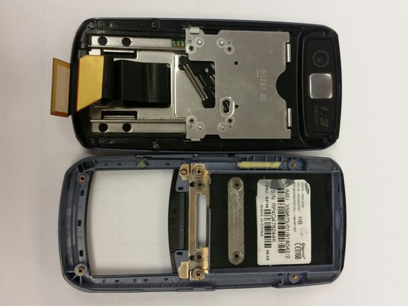 Samsung SGH-A737 Camera  Replacement, Sliding Panel Continued: crwdns2935265:09crwdnd2935265:02crwdnd2935265:02crwdne2935265:0
