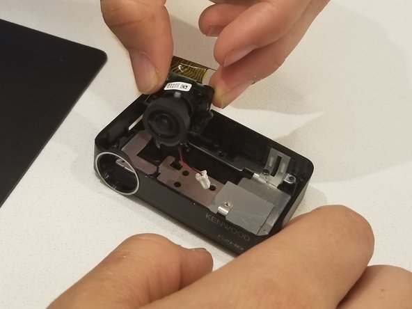 Kenwood DRV-N520 Dashcam Camera Replacement: passo 3, imagem 3 %32