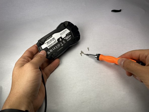 How to Fix Roccat Kova Double Clicking: 3 단계, 이미지 3개 중 3개