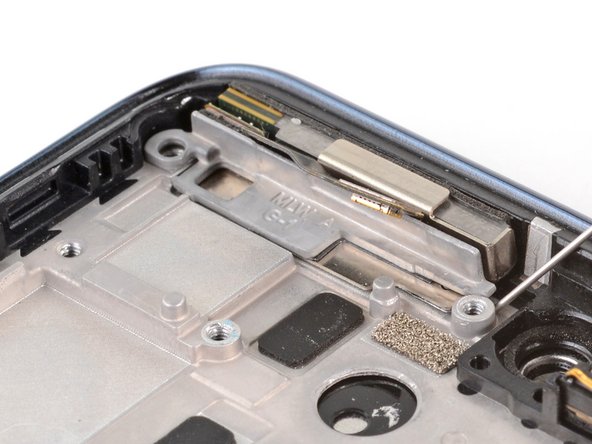 Motorola Moto G Stylus 5G (2022) Screen Replacement, Soften the antenna bracket's adhesive: crwdns2935265:037crwdnd2935265:02crwdnd2935265:03crwdne2935265:0