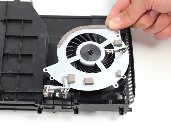 Identifying Major Electronic Components, Cooling Fan: crwdns2935265:07crwdnd2935265:03crwdnd2935265:03crwdne2935265:0