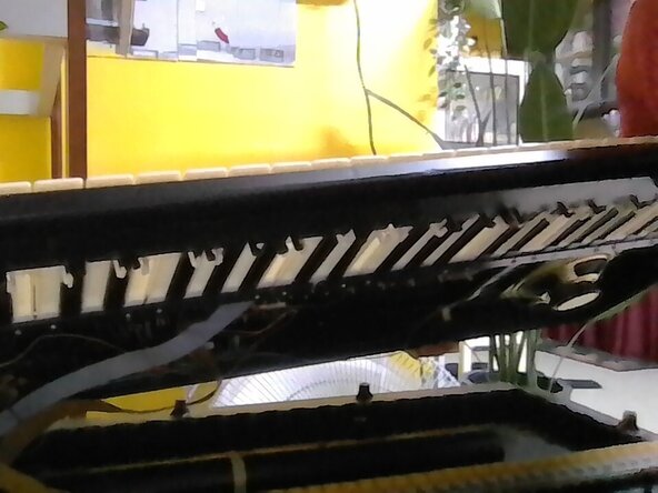 MK-2055A Piano Speaker Dust Cleaning, Lift The Top Of The Piano Up: crwdns2935265:02crwdnd2935265:01crwdnd2935265:01crwdne2935265:0
