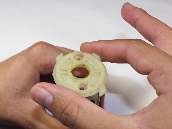 Ryobi P202 Motor Replacement: crwdns2935265:016crwdnd2935265:02crwdnd2935265:03crwdne2935265:0