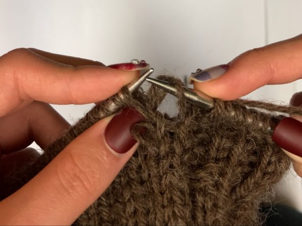 How to Pick Up a Dropped Stitch in Knitting: step 4, image 2 of 2