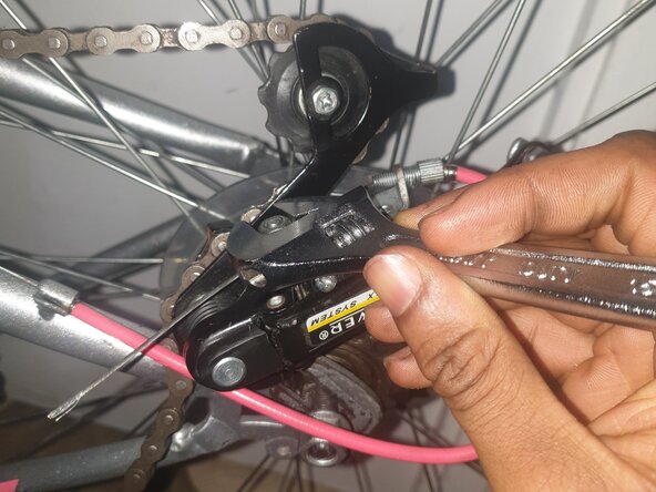 Power Index System Rear Derailleur Adjustment: crwdns2935265:04crwdnd2935265:02crwdnd2935265:02crwdne2935265:0