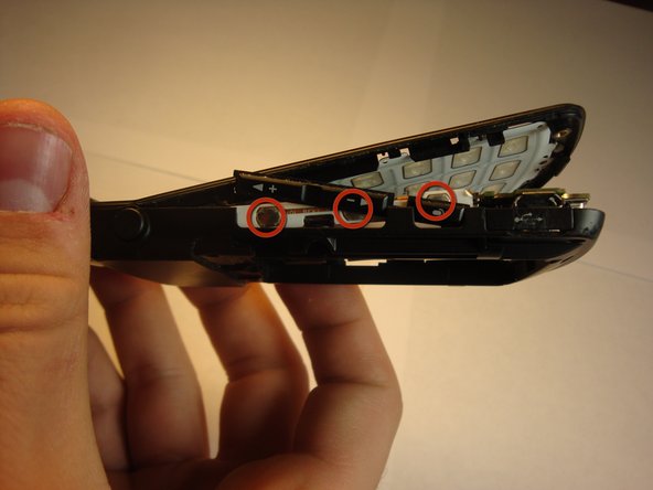 LG Chocolate 3 Display Connector Replacement: crwdns2935265:06crwdnd2935265:02crwdnd2935265:02crwdne2935265:0