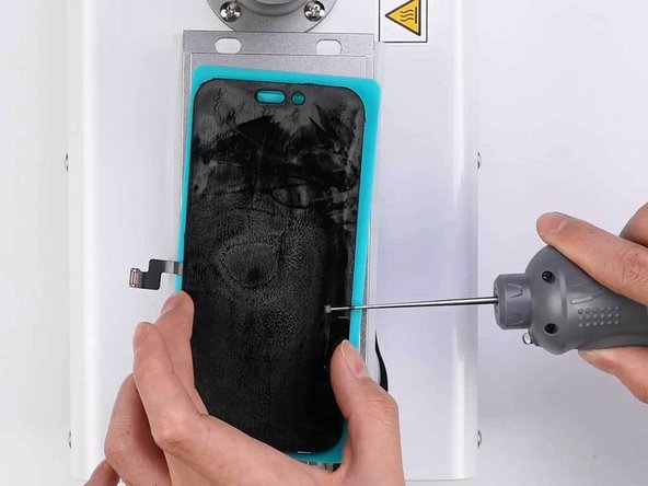 iPhone 16 Pro Screen Refurbishment