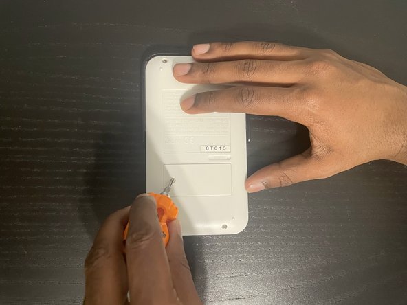 Sharp EL-510RN Battery Replacement: crwdns2935265:04crwdnd2935265:03crwdnd2935265:03crwdne2935265:0