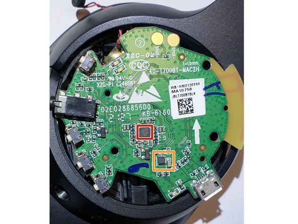 JBL Tune 700BT Teardown, right side - pcb: crwdns2935265:05crwdnd2935265:03crwdnd2935265:03crwdne2935265:0