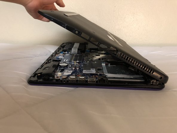 HP 17-x027ds Wifi Card Replacement: crwdns2935265:03crwdnd2935265:02crwdnd2935265:02crwdne2935265:0