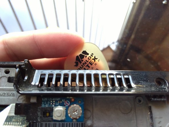 Desmontaje de laptop HP Pavilion dv4-2040us: crwdns2935265:016crwdnd2935265:03crwdnd2935265:03crwdne2935265:0