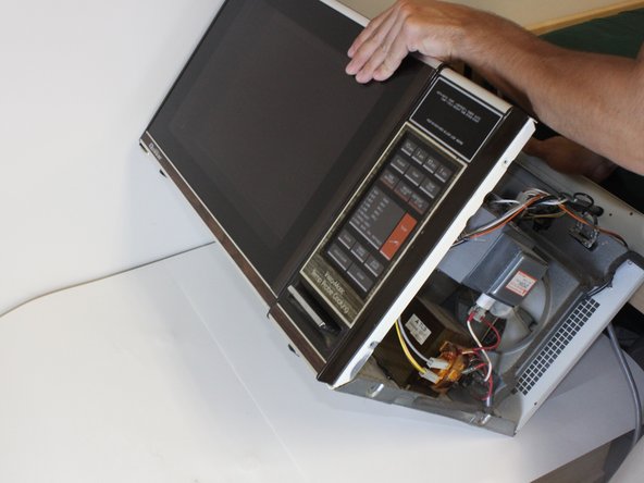 Quasar Microwave Capacitor Replacement: crwdns2935265:07crwdnd2935265:02crwdnd2935265:03crwdne2935265:0