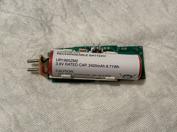 Babyliss Lithium Performance (E986E) Teardown, Prying open + replacement parts: crwdns2935265:05crwdnd2935265:02crwdnd2935265:03crwdne2935265:0