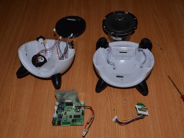 Speakal iPanda Teardown: crwdns2935265:08crwdnd2935265:02crwdnd2935265:02crwdne2935265:0