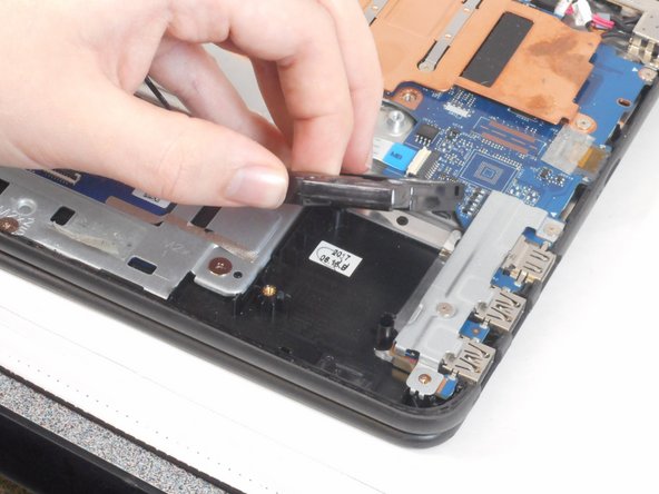 Dell Latitude 3189 Speakers Replacement: crwdns2935265:08crwdnd2935265:02crwdnd2935265:02crwdne2935265:0