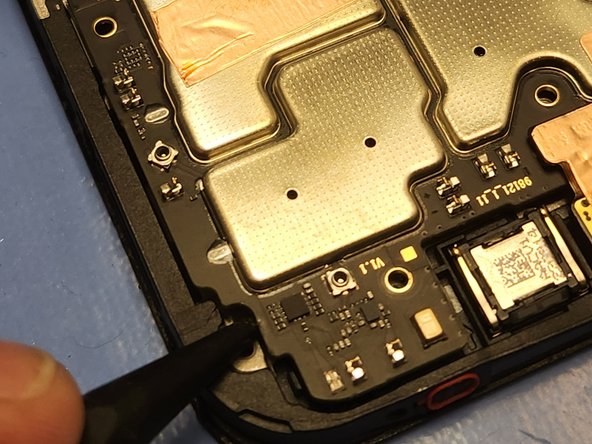 Revvl 6 Pro 5G Screen Replacement, Remove the Motherboard: crwdns2935265:020crwdnd2935265:02crwdnd2935265:03crwdne2935265:0
