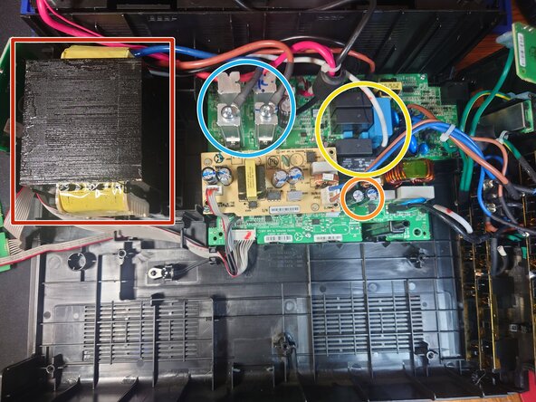 APC Back-UPS Pro 1000 S Teardown, Inspect Circuit Board: crwdns2935265:09crwdnd2935265:01crwdnd2935265:02crwdne2935265:0