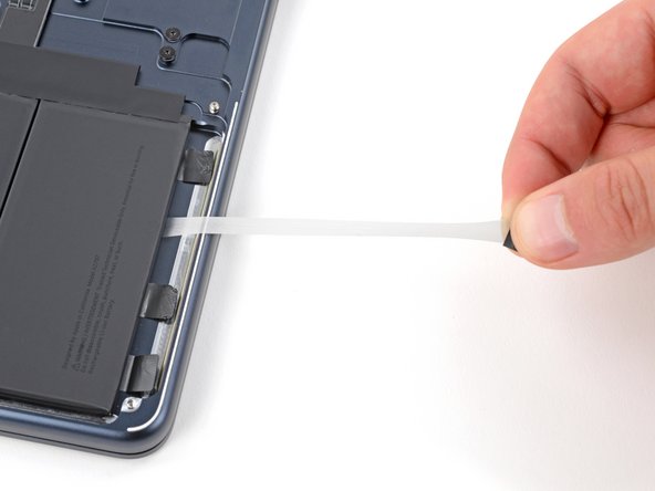 MacBook Air 15" 2024 Battery Replacement, Remove the stretch-release adhesive: crwdns2935265:020crwdnd2935265:02crwdnd2935265:03crwdne2935265:0