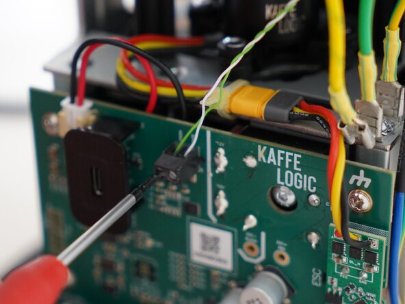 Private Kaffelogic Nano 7/LINK (D-P Serial) Mainboard Replacement, Disconnect the thermocouple: step 6, image 2 of 3