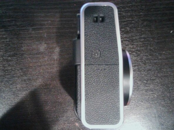 Disassembling FujiFilm instax mini 40 Outer shell: crwdns2935265:02crwdnd2935265:01crwdnd2935265:03crwdne2935265:0