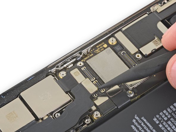iPhone 11 Pro Rear-Facing Cameras Replacement