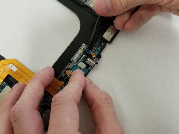 Samsung Galaxy Tab S3 Headphone Jack Replacement: step 13, image 2 of 2