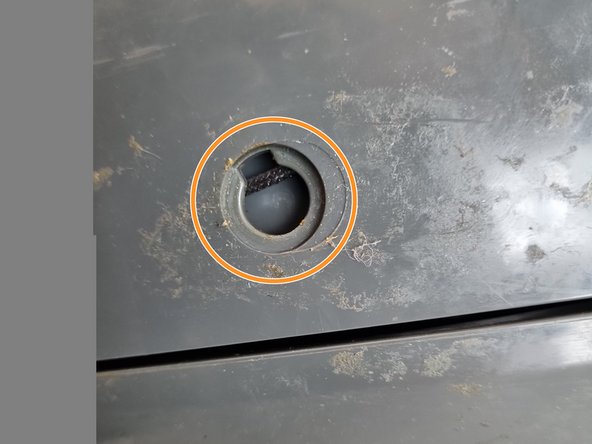 Midea FC307B Rice Cooker Teardown, Handle Removale: crwdns2935265:010crwdnd2935265:03crwdnd2935265:03crwdne2935265:0