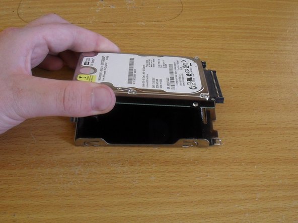 Compaq Presario v2000 Hard drive Replacement: crwdns2935265:04crwdnd2935265:02crwdnd2935265:02crwdne2935265:0