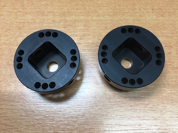 How to assembly FatBoy SS Mini Gear Drive, Assembly Hanger Mounting hub: crwdns2935265:01crwdnd2935265:02crwdnd2935265:02crwdne2935265:0