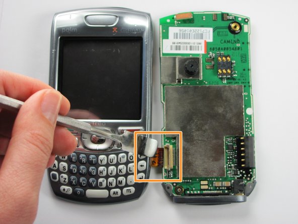 Palm Treo 680 Motherboard Replacement: crwdns2935265:010crwdnd2935265:02crwdnd2935265:03crwdne2935265:0