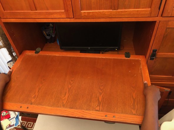 Drop-Front Desk Panel Repair: crwdns2935265:05crwdnd2935265:03crwdnd2935265:03crwdne2935265:0