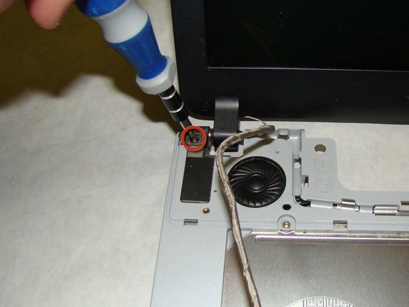 Sony Vaio VGN-FS640 LCD Screen Replacement: crwdns2935265:026crwdnd2935265:02crwdnd2935265:02crwdne2935265:0