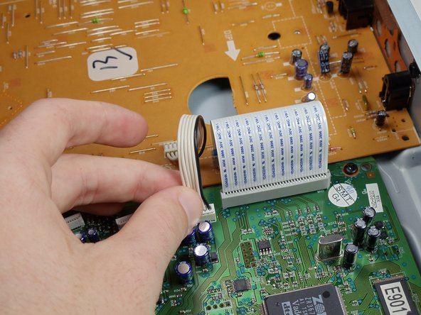 Samsung DVD-P230 LCD Screen Replacement: crwdns2935265:012crwdnd2935265:02crwdnd2935265:03crwdne2935265:0